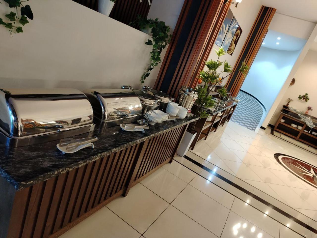 Ziyorat Luxury Hotel เฟอร์กานา ภายนอก รูปภาพ